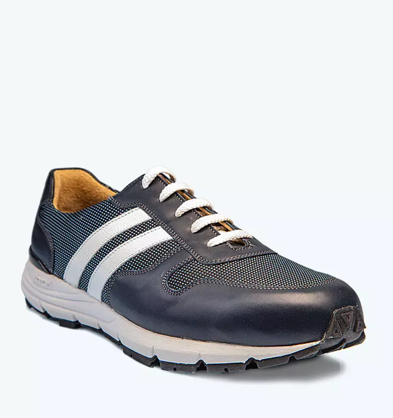 orthopädischer Maßschuh als sportlicher Alltagsschuh by OSR